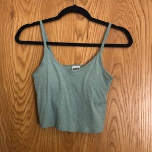 Cropped green tank top w/ built-in bra pads